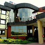 500 Hotell 3*