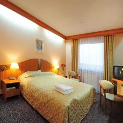 Hotel 500
