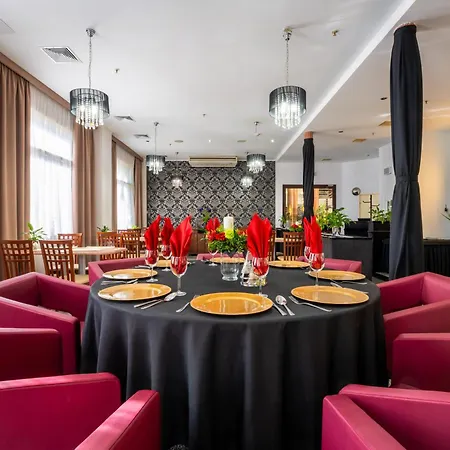 500 Hotell