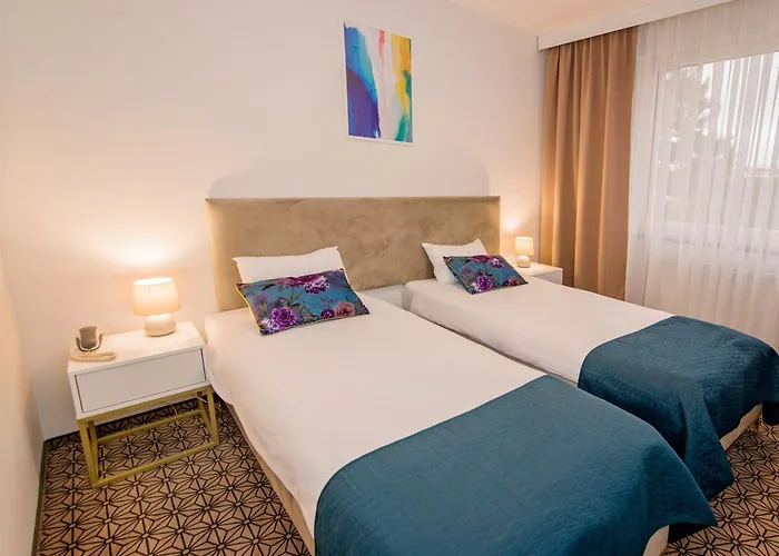 500 Hotel Tarnowo Podgorne